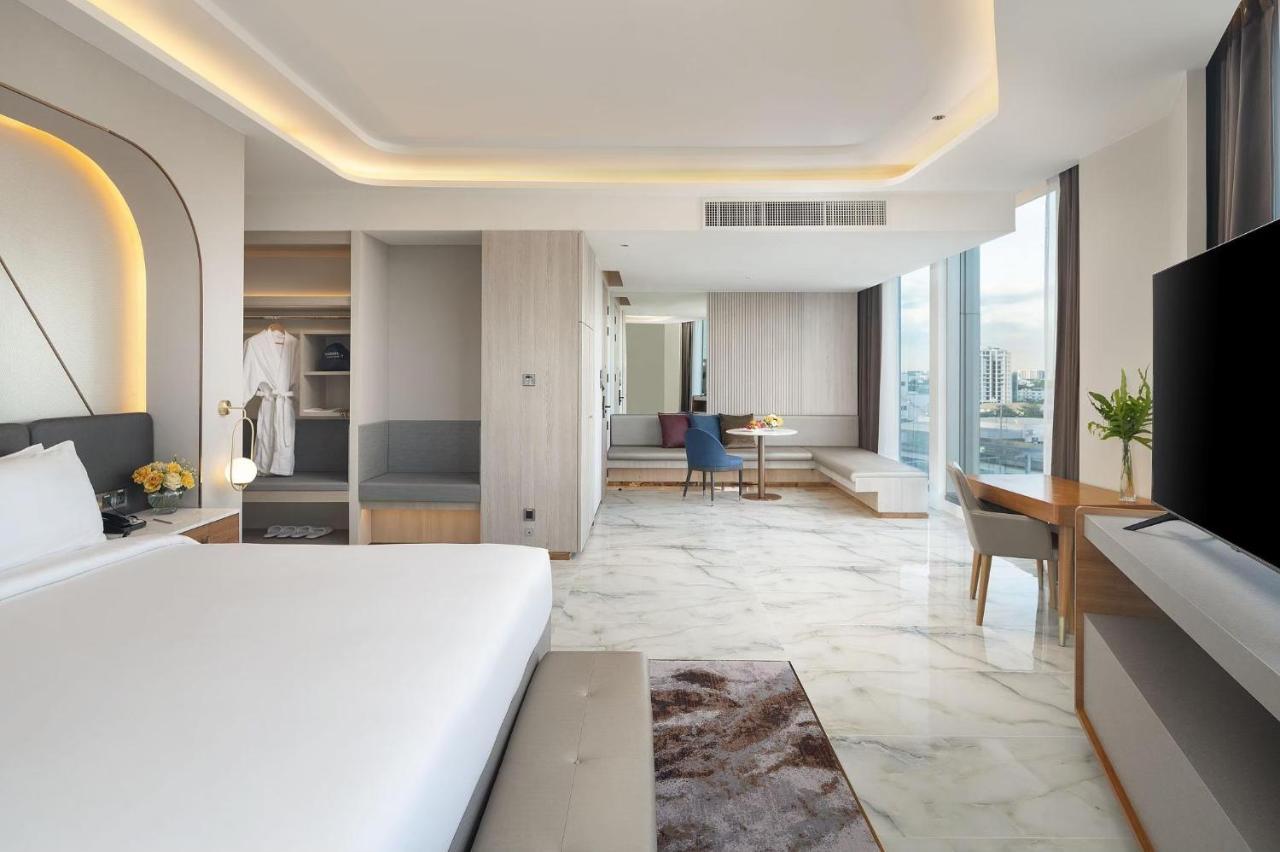 Asawin Grand Convention Hotel Bangkok Exterior photo