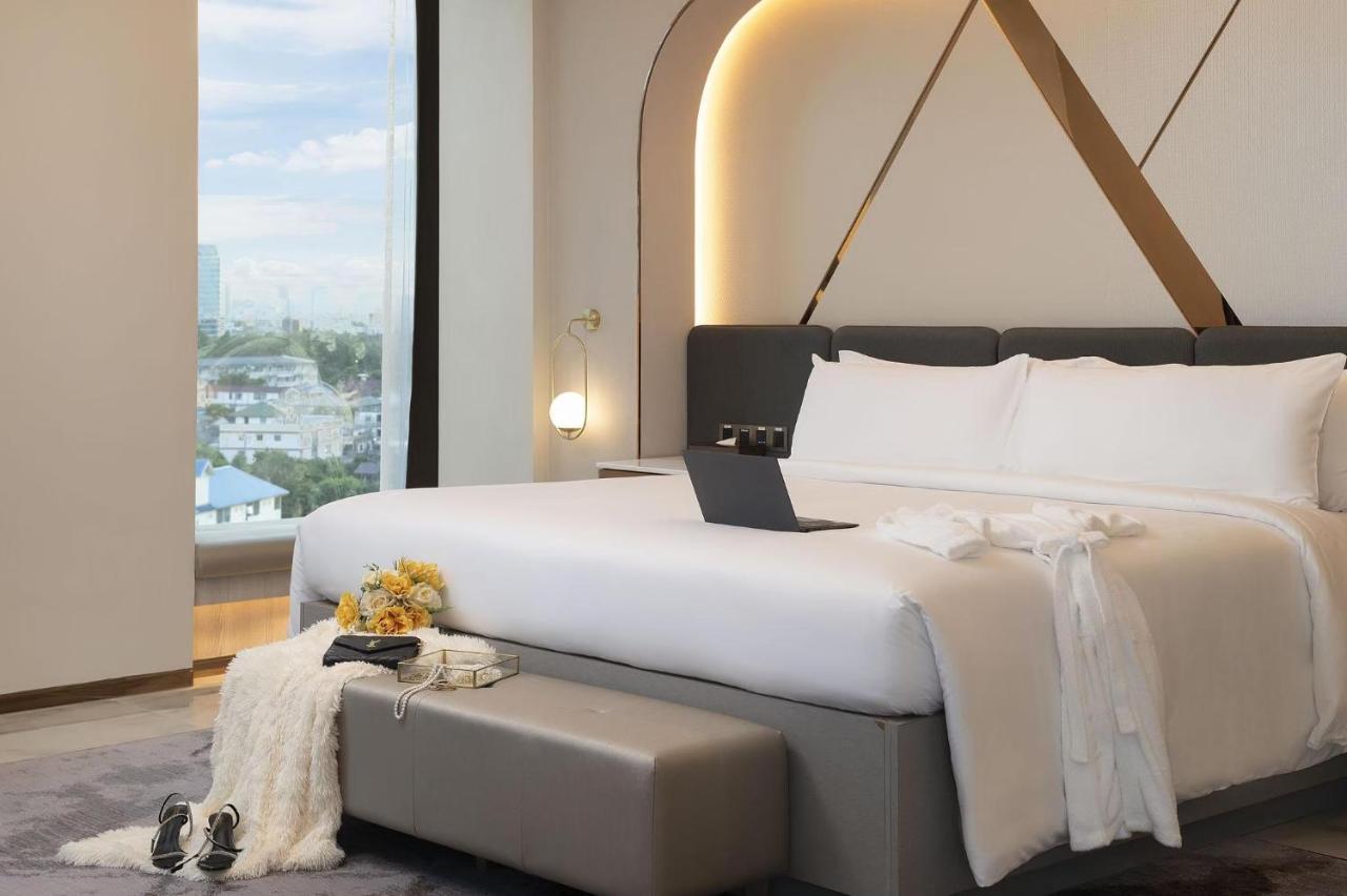 Asawin Grand Convention Hotel Bangkok Exterior photo